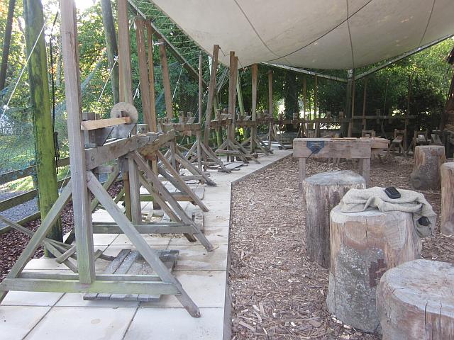 Polelathes1web